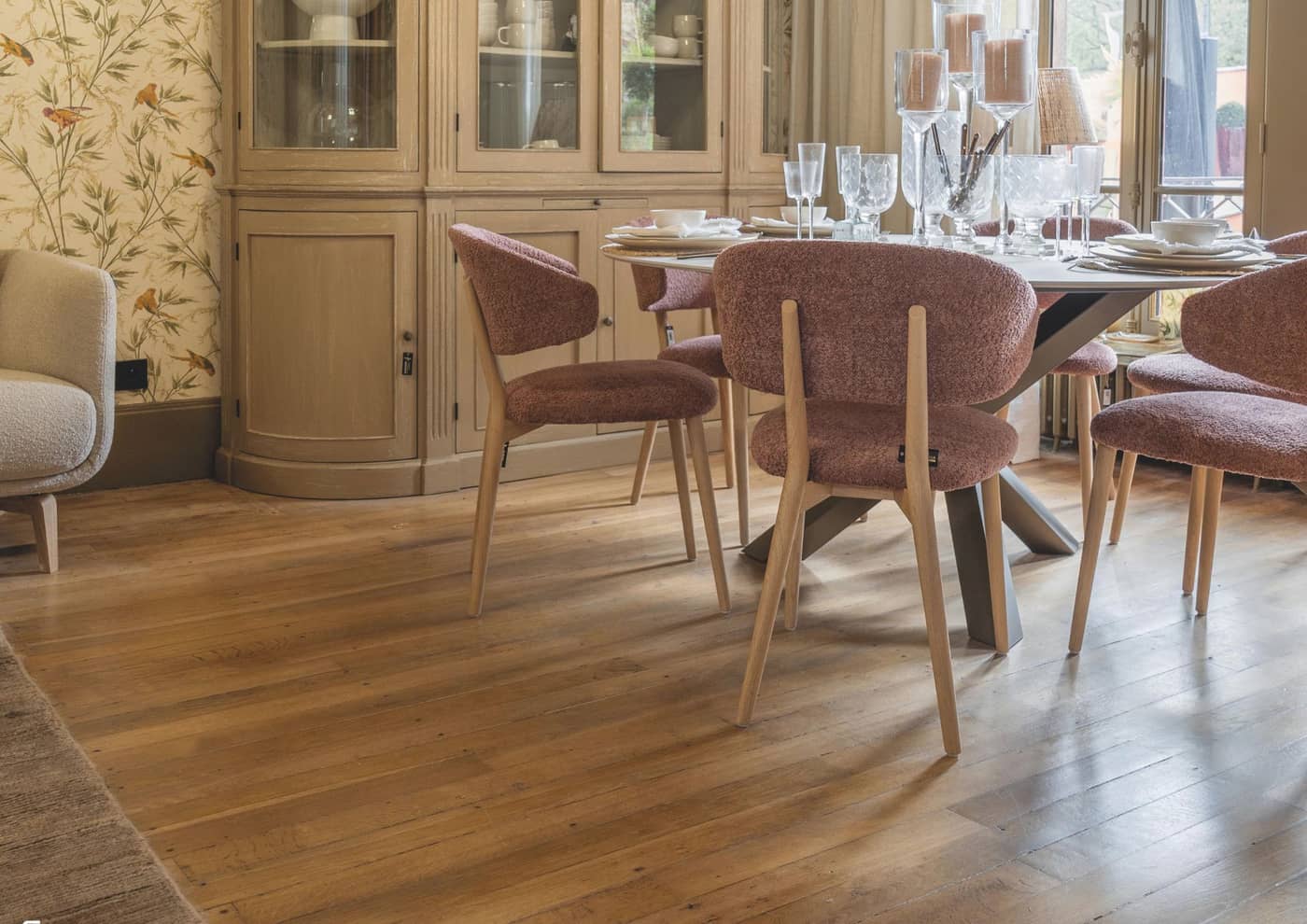 2nd prize Plastor Trophies: AM BAT Granville (50) rehabilitates the parquet floor of the former Dior villa