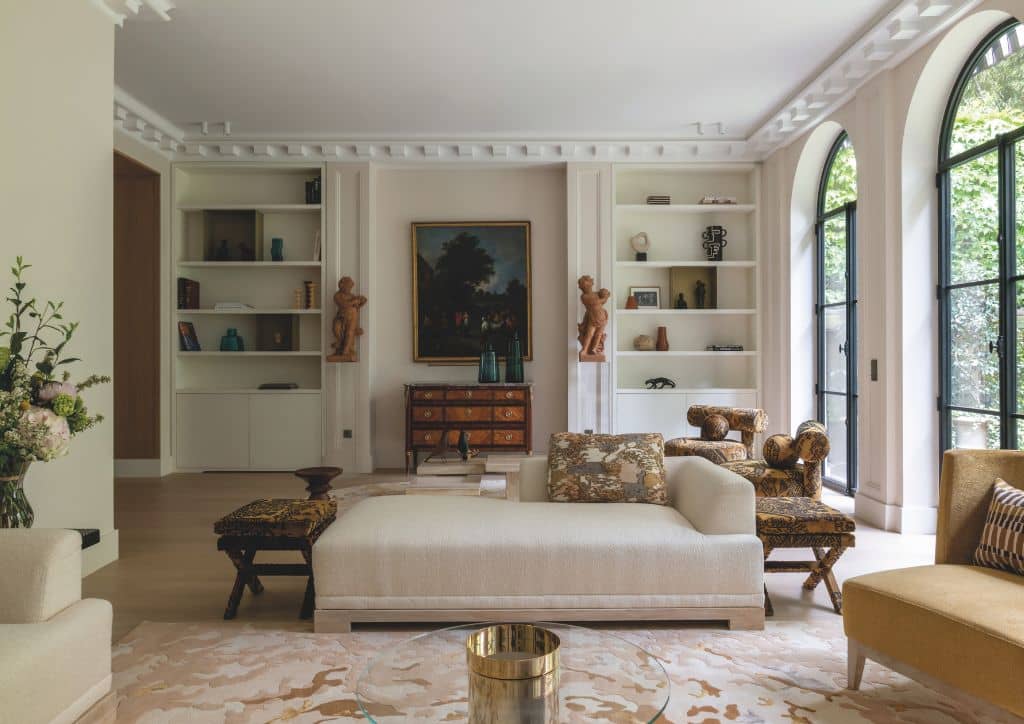 Une ambassade transformée en hôtel particulier par Santillane Design